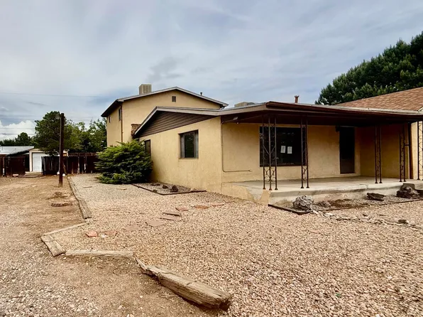 1353 San Lorenzo Ave NW, Albuquerque, NM 87107