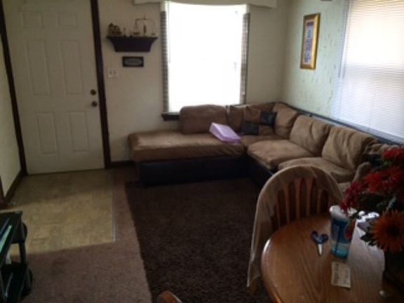 2nd image of 922 11th St