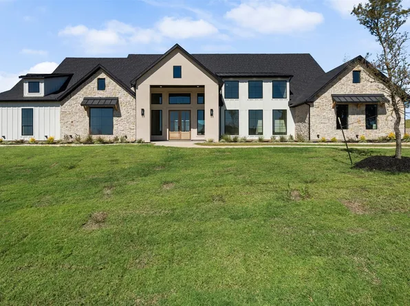 305 Mint Ridge Dr, Burleson, TX 76028