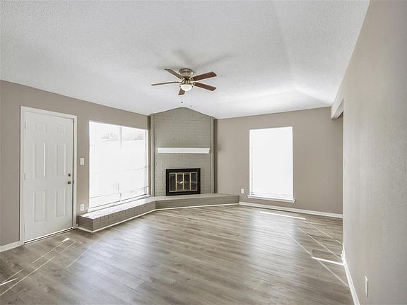 5th image of 16858 Marlin Spike Way