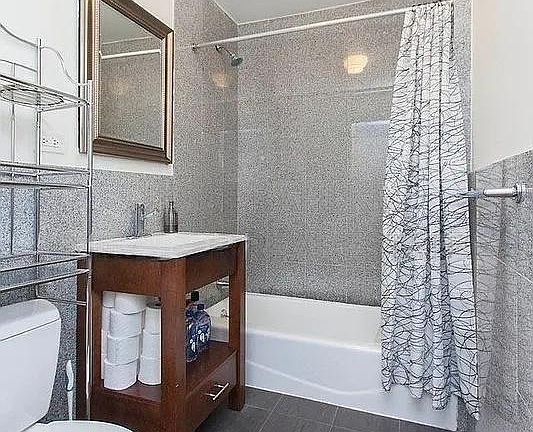5th image of 25-27 Astoria Blvd S #7A