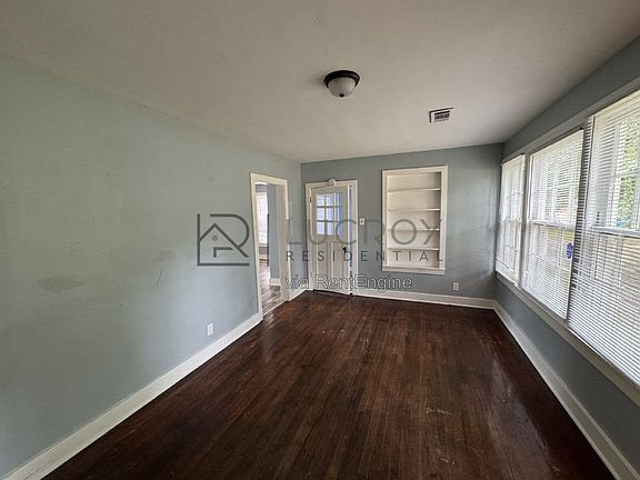 2nd image of 4833 Churchill Dr