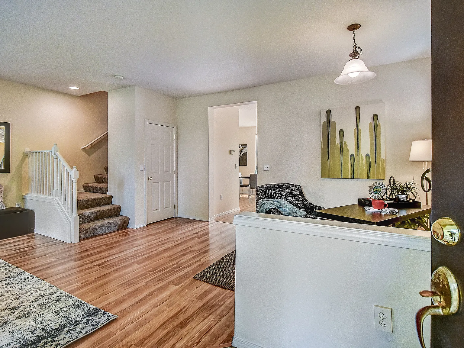 2 bed, 1500 sqft, $2,995 — Photo 4