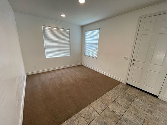 4th image of 37223 Ascella Ln