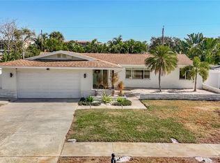 9585 Portside Dr, Seminole, FL 33776