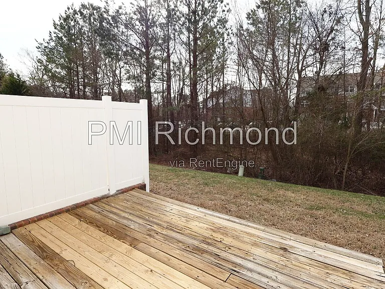 5805 Park Creste Dr — Photo 20