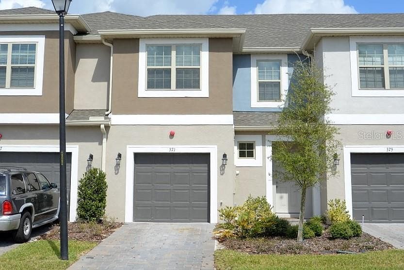1st image of 371 Merry Brook Cir