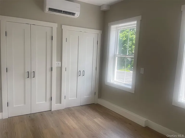 1106 Main St #1 — Photo 7