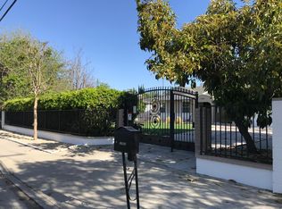17920 Erwin St, Encino, CA 91316