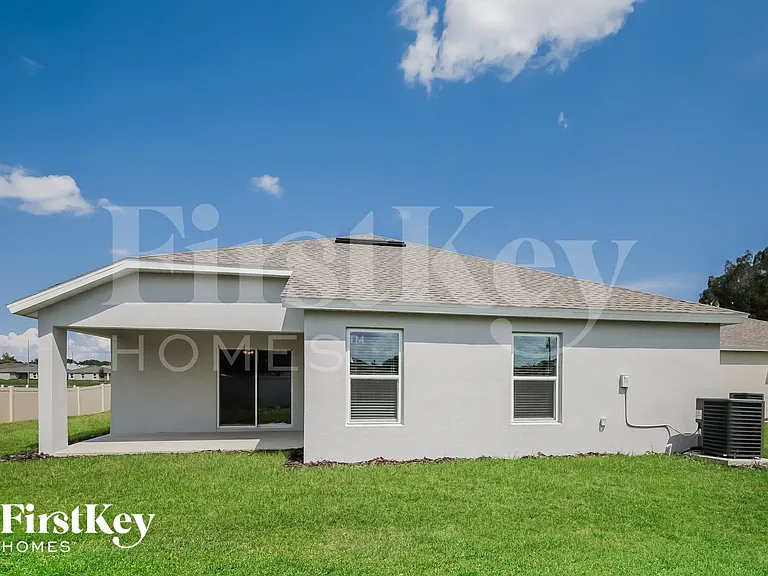 702 Yeager Ct — Photo 14