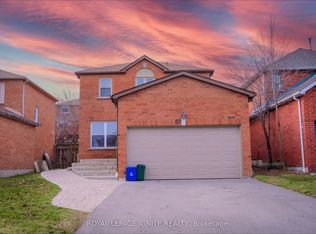 87 Fernbank Pl #BASEMENT, Whitby, ON L1R 1T2