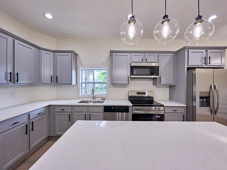 2924 Gracefield Rd — Photo 27