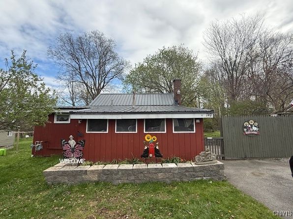 140 Syracuse Herald Ave, Canastota, NY 13032