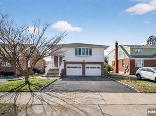 1-20 Kenneth Ave, Fair Lawn, NJ 07410