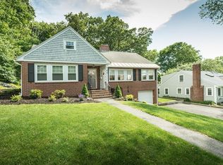 147 Chestnut St, Andover, MA 01810