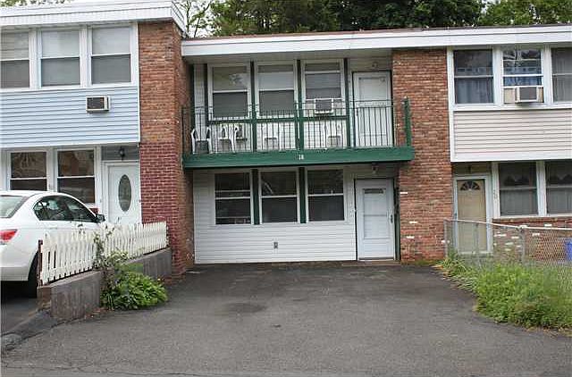 1st image of 18 Hillside Ave
