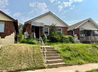 6141 Laura Ave, Saint Louis, MO 63136