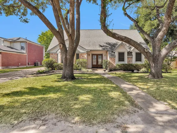 13306 Bexhill Dr, Houston, TX 77065