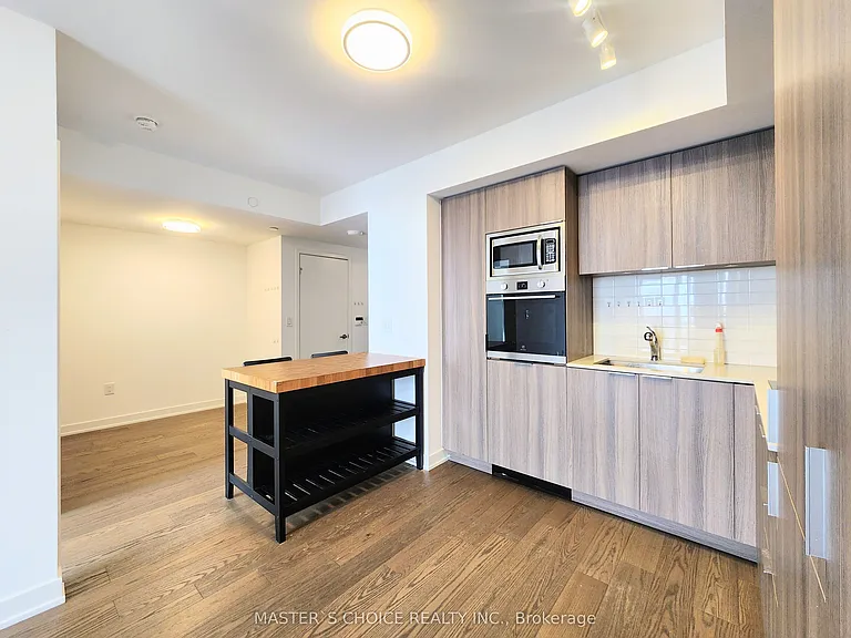 11 Wellesley St W #3407 — Photo 5