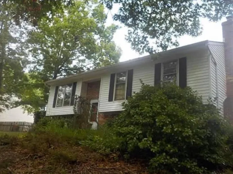 Rutherford Dr — Photo 2