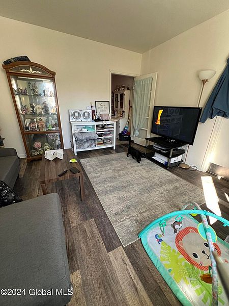2nd image of 227 Stow Avenue