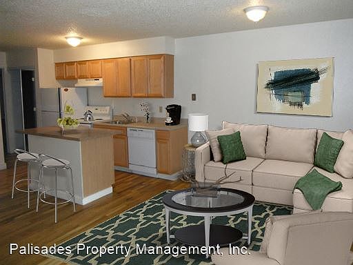 2nd image of 2230 SE Yamhill St #3259819