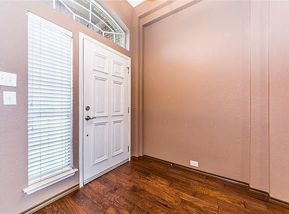 2nd image of 8608 Prescott Cir