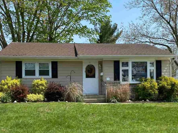 15 Princeton Rd, Somers Point, NJ 08244