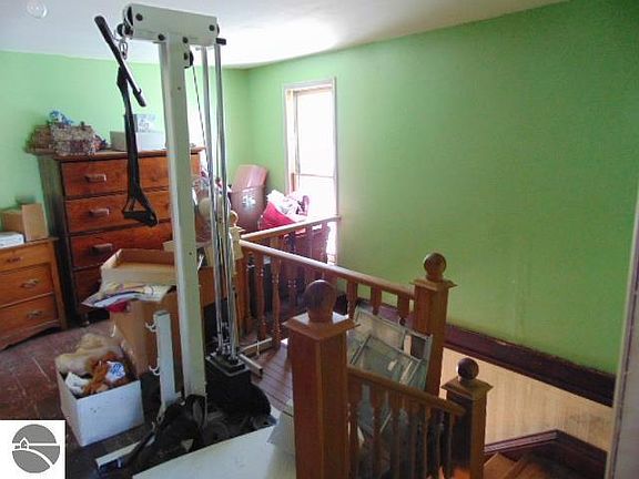 4th image of 117 E Wright Ave