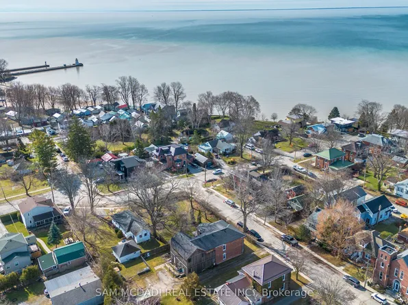 6 Drayton St, Norfolk County, ON N0A 1N0