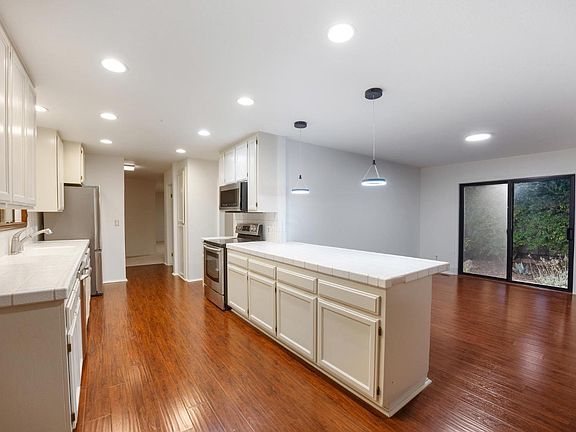 2nd image of 775 Istvan Road
