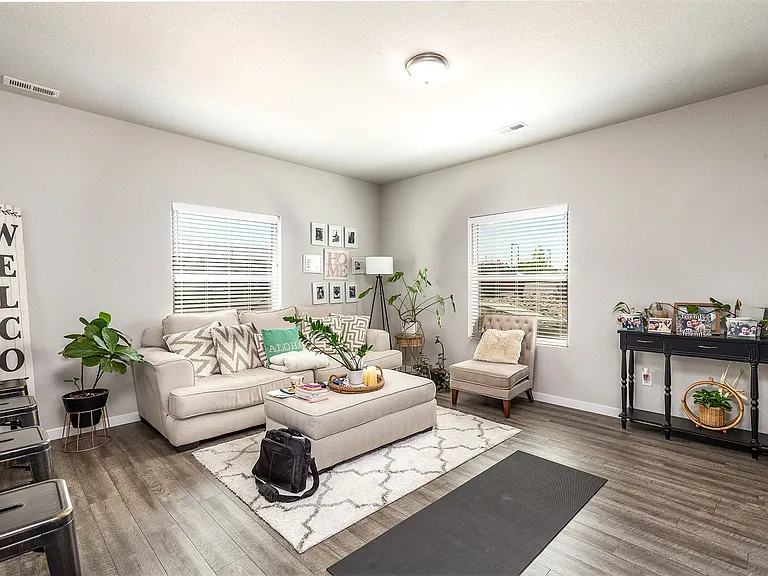 4692 Ports Down Ln — Photo 3