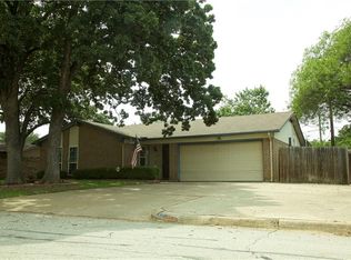 4218 Ticino Valley Dr, Arlington, TX 76016