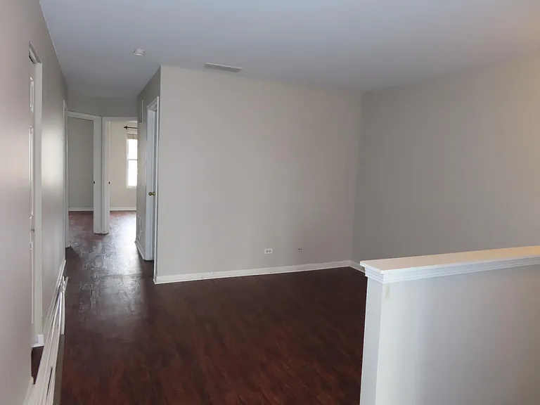 315 Springbrook Trl S — Photo 8