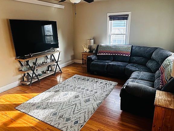 5th image of 248 N 3rd St