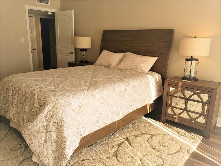 1460 Gulf Blvd #1102 — Photo 15