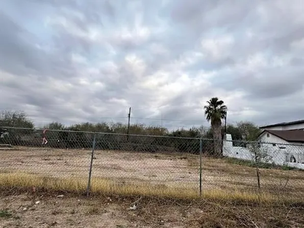 6824 11th St, Rio Hondo, TX 78583