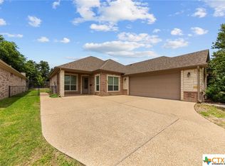 406 Park Place Ln, Temple, TX 76504