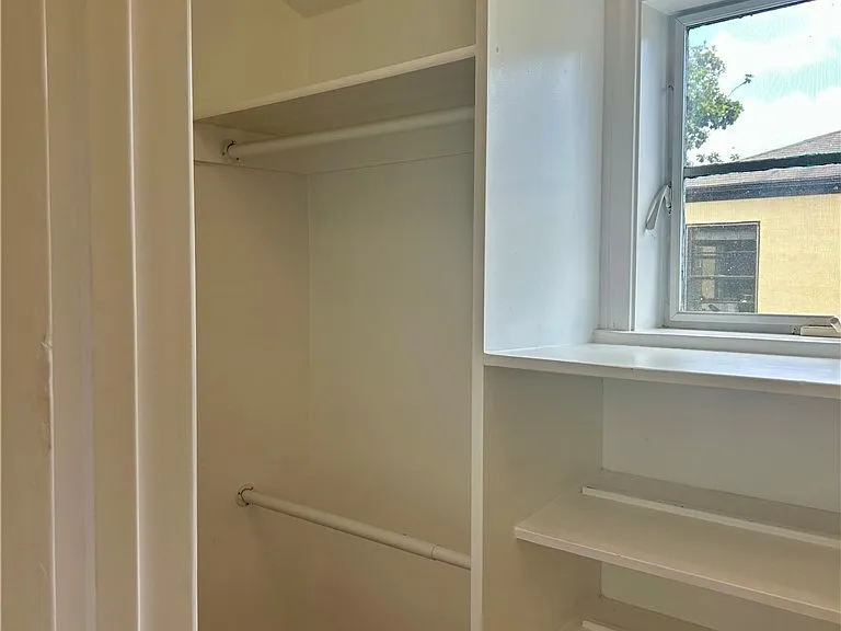 441 S Doheny Dr — Photo 12