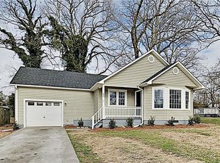 203 Quail Dr, Winston Salem, NC 27105