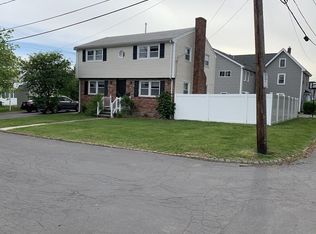 3 Summer St, Winchester, MA 01890