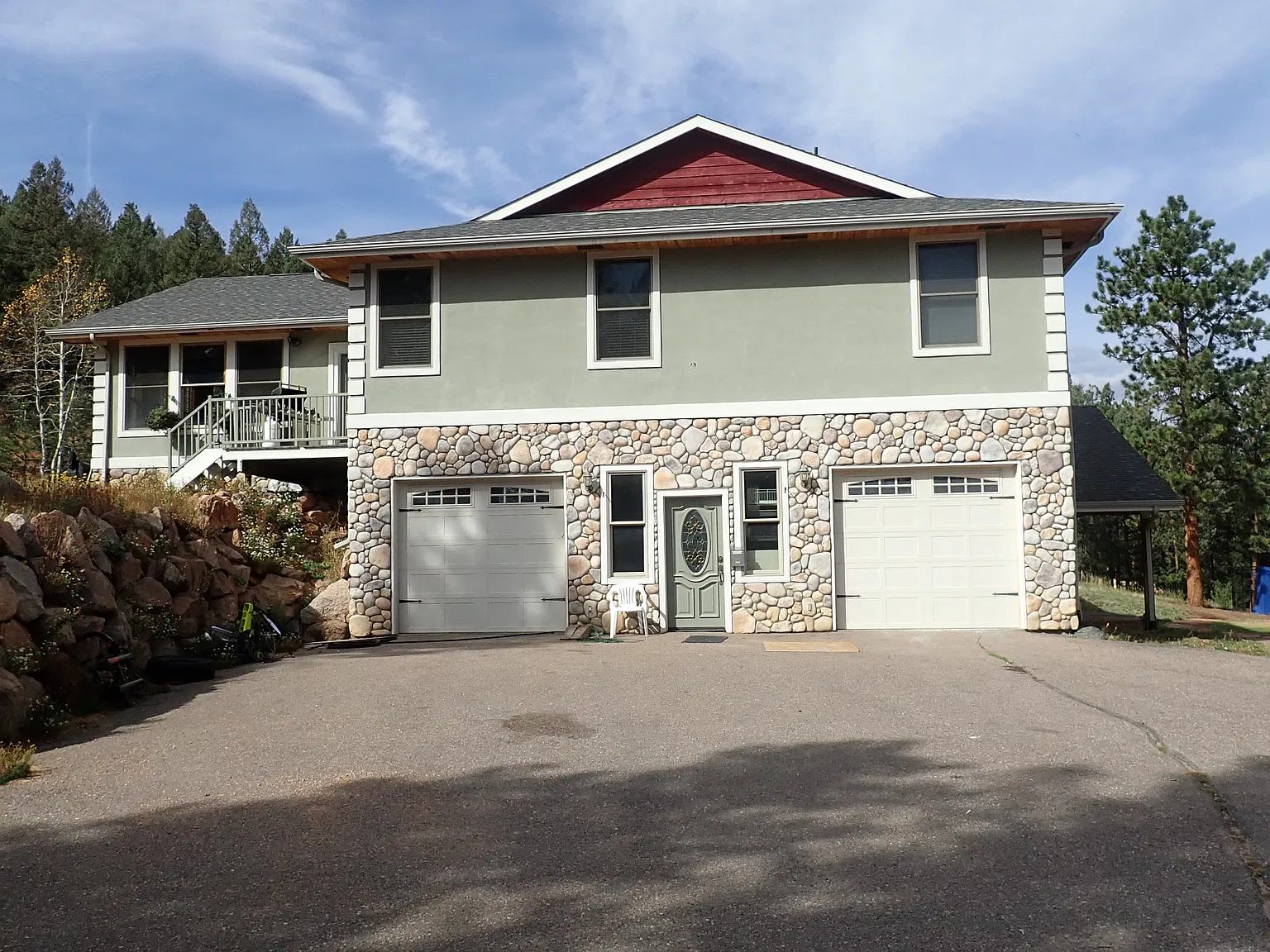 6 bed, 6800 sqft, $5,500 — Photo 1