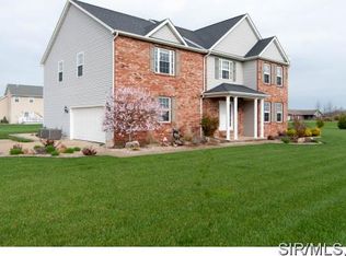 14422 Maple Dr, Breese, IL 62230