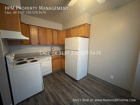 3rd image of 159 W Overdale Dr APT B