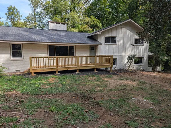 2063 Canton Rd, Jasper, GA 30143
