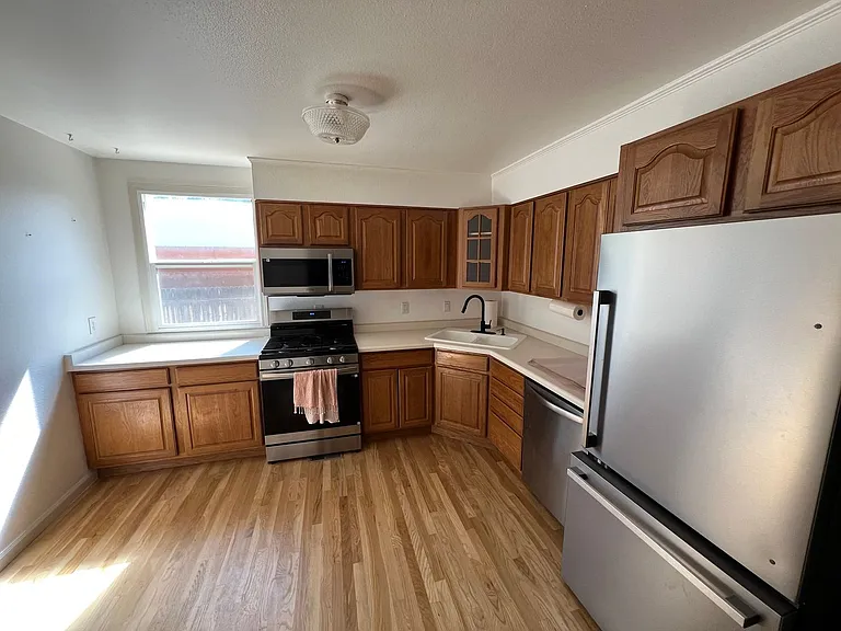 831 Capitol Hill St — Photo 11