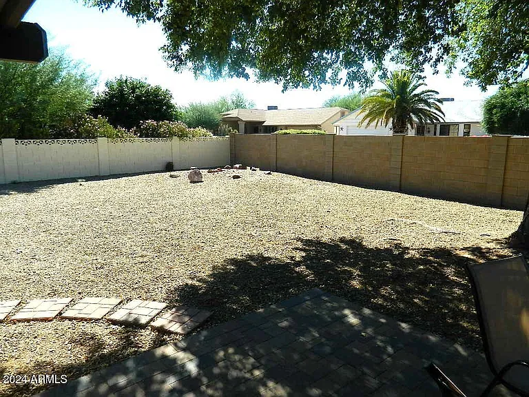 13931 W Oak Glen Dr — Photo 31