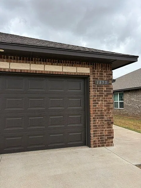 1855 Cypress Ln
