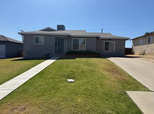 2708 Berger St, Bakersfield, CA 93305