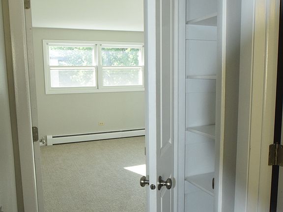 Closets Galore